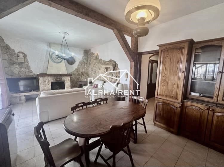 Residential Rent Villas in Central