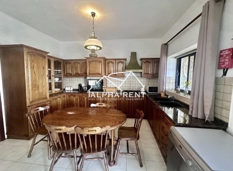 Residential Rent Villas in Central - 3