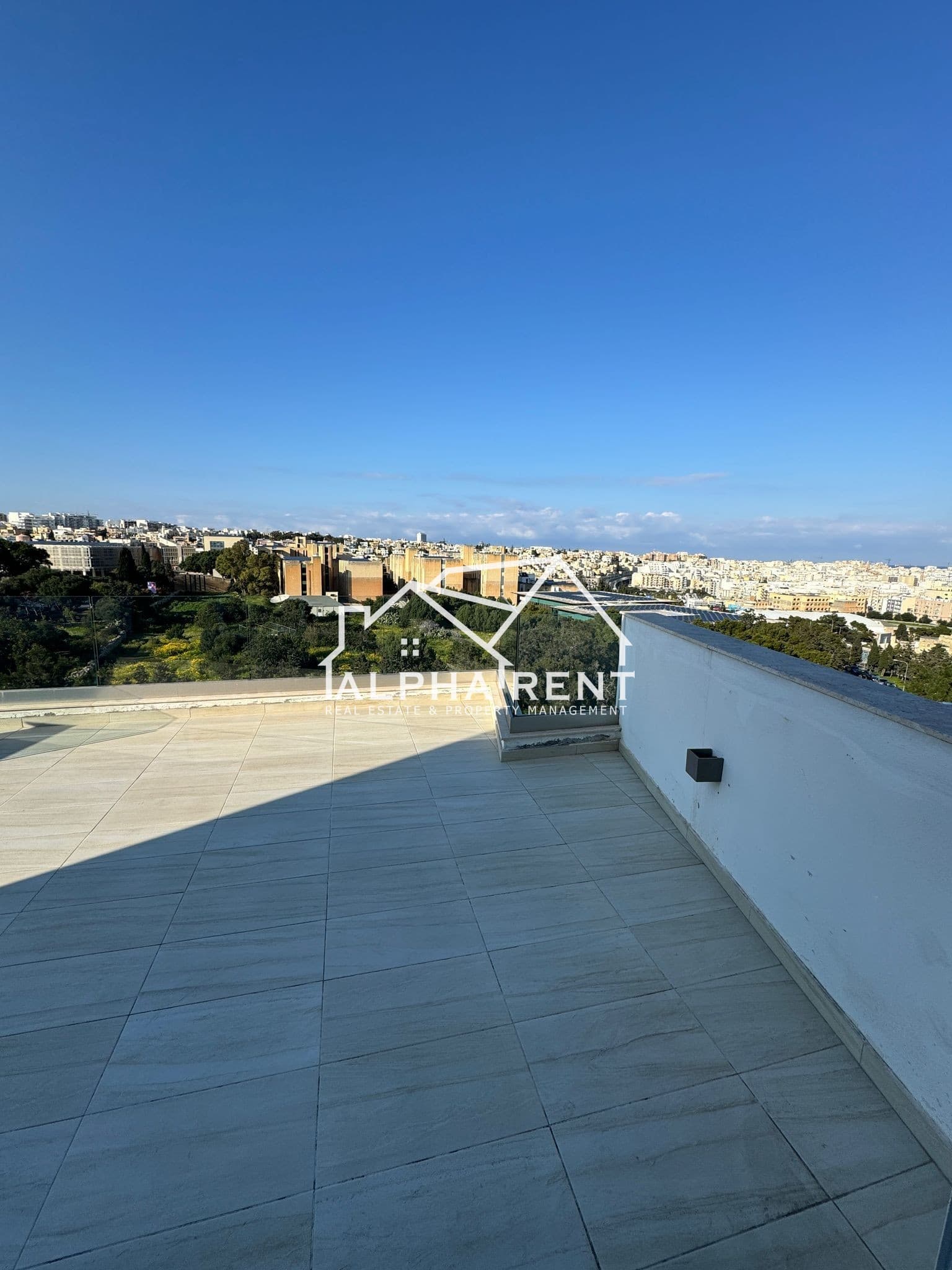 Residential Rent Penthouses in Msida - 2