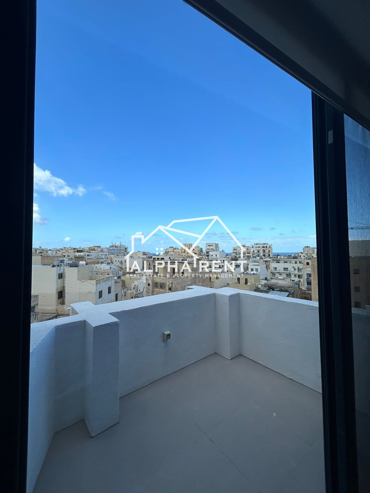 Residential Rent Penthouses in Sliema - 2