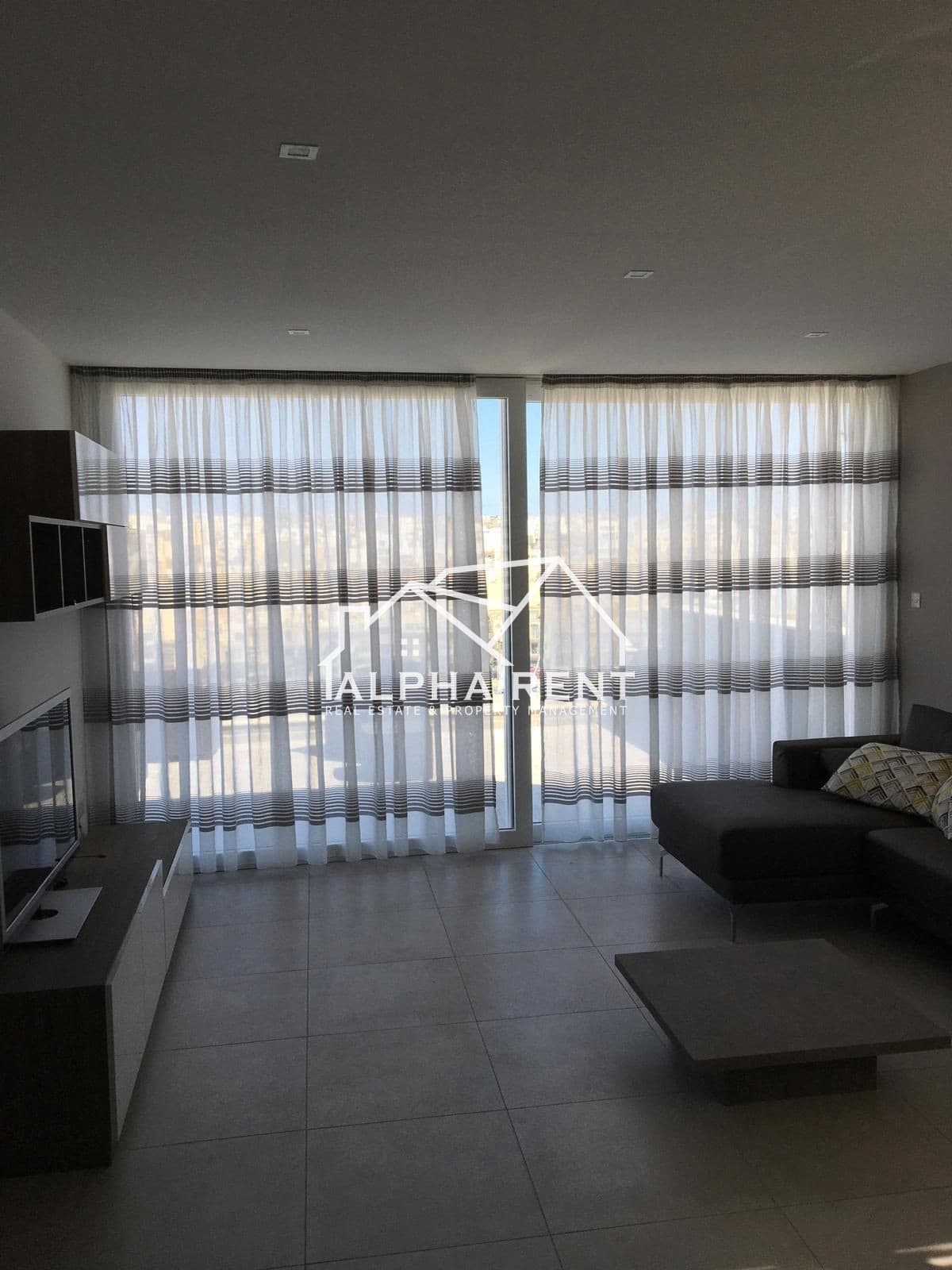Residential Rent Penthouses in Msida - 4