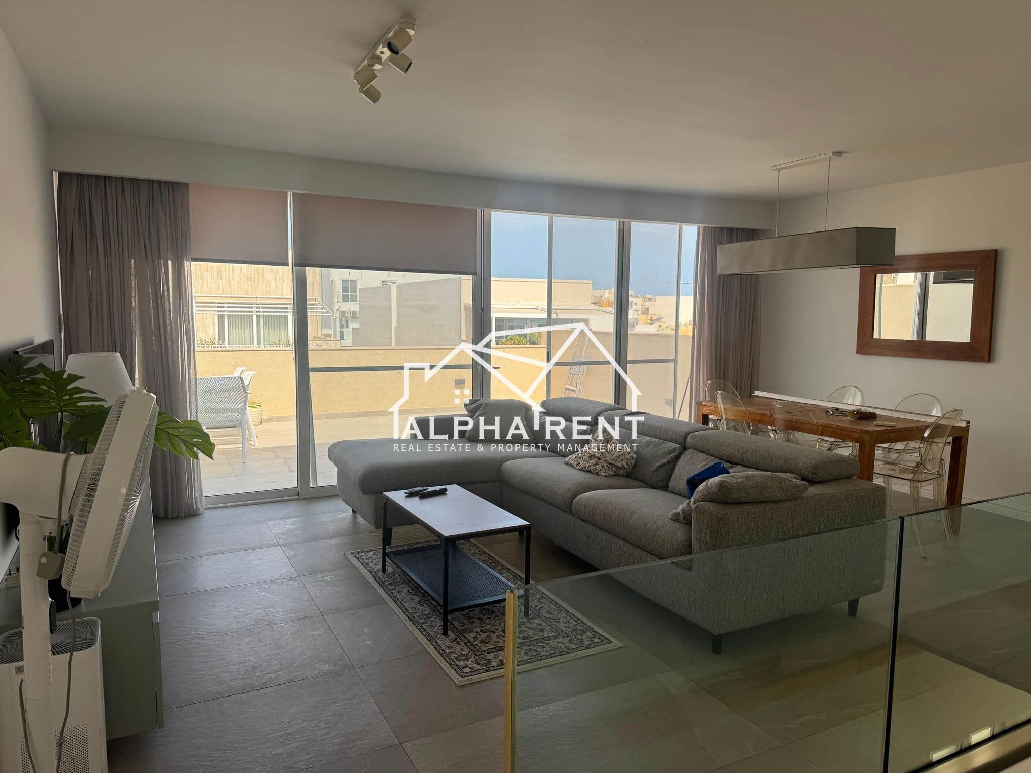 Residential Rent Penthouses in Swieqi