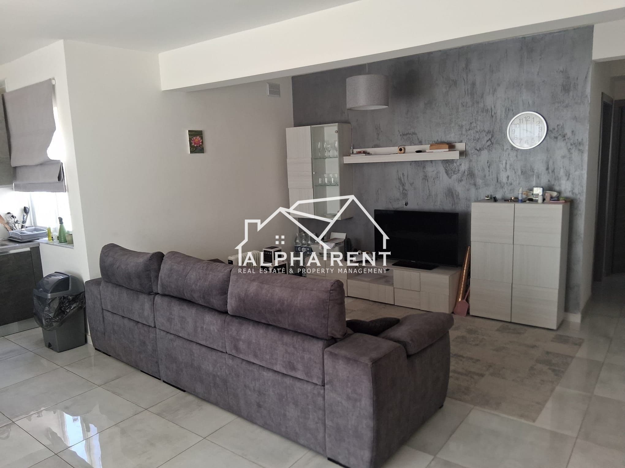 Residential Rent Penthouses in Iklin