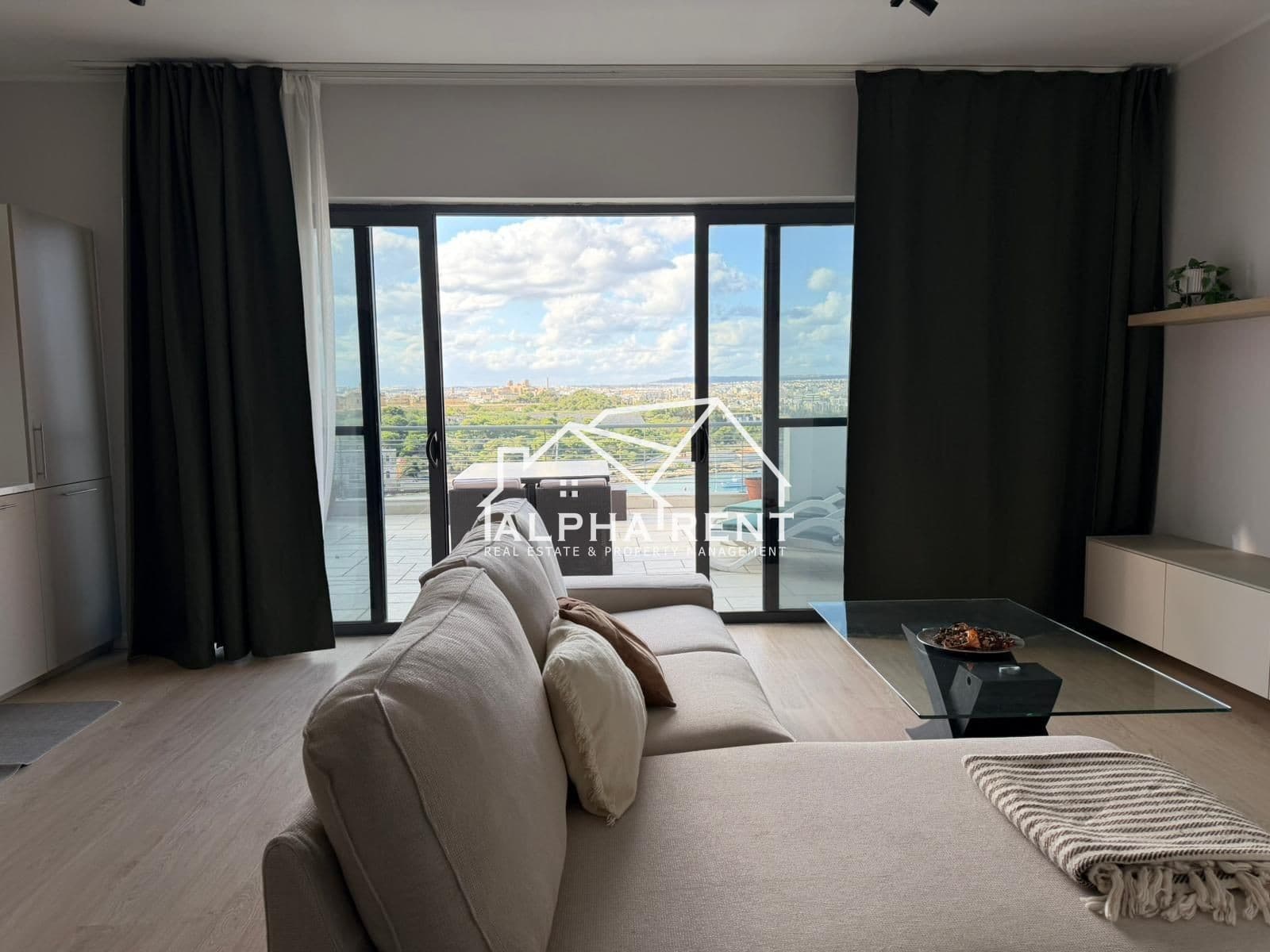 Residential Rent Penthouses in Sliema