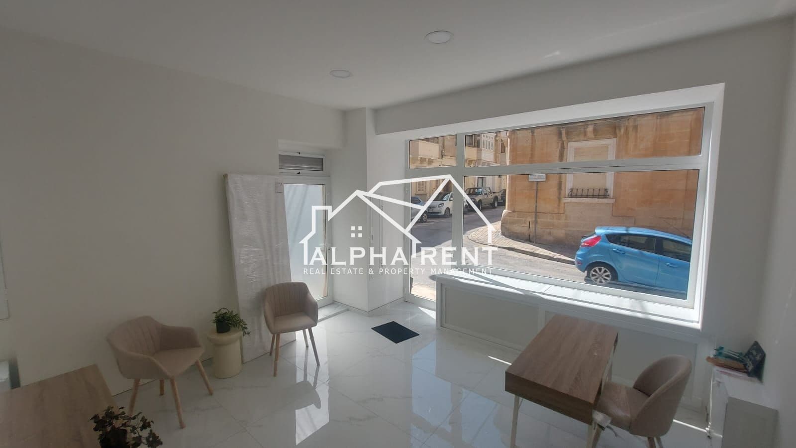 Commercial Rent Class 4B (Retail Shops) in Sliema