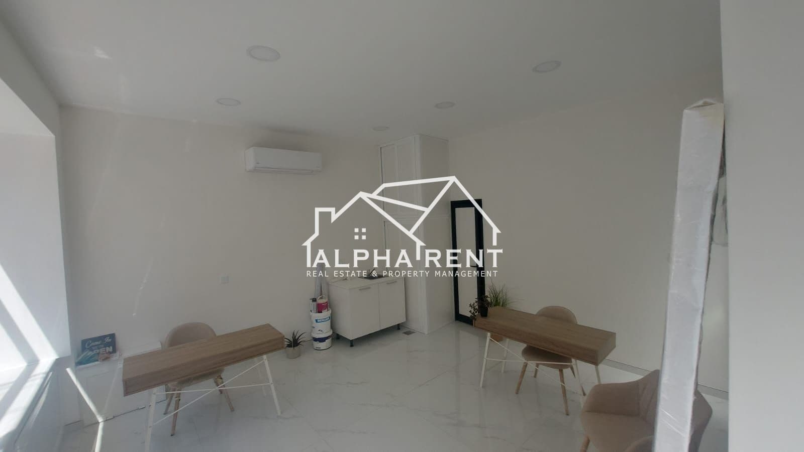 Commercial Rent Class 4B (Retail Shops) in Sliema - 2
