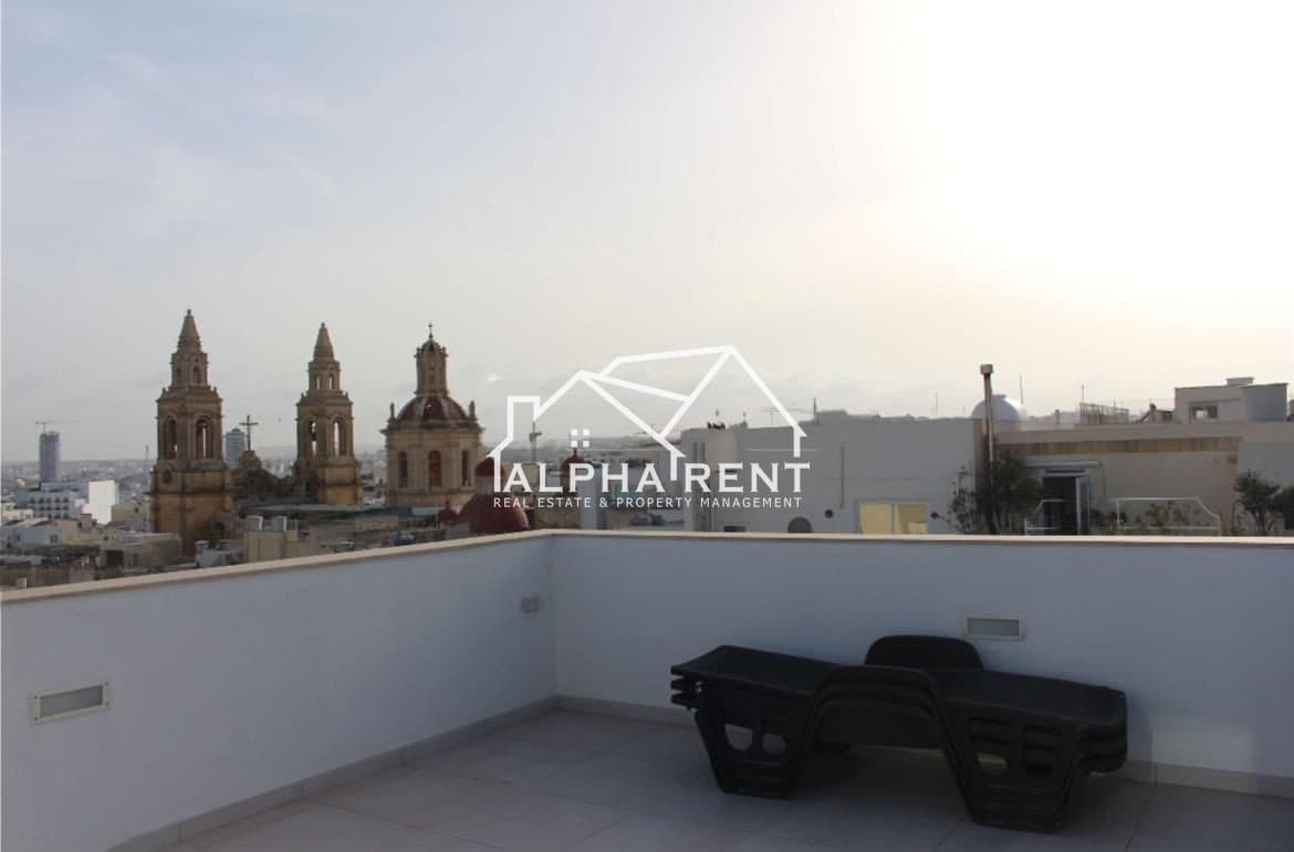 Residential Rent Penthouses in Sliema - 2